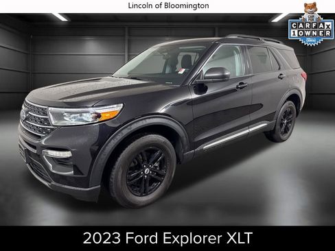 Used 2023 Ford Explorer XLT w/ Equipment Group 202A image 1