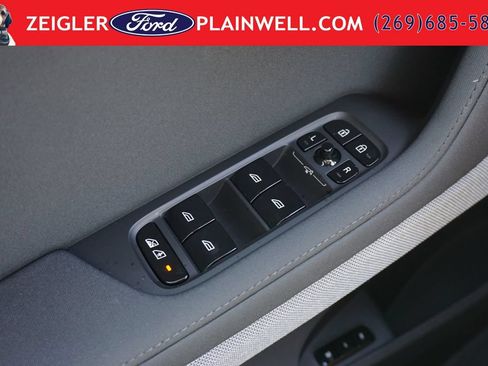 Used 2024 Polestar Polestar 2 AWD/4WD image 32
