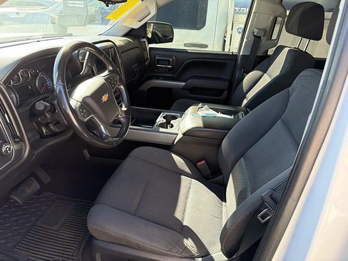 Used 2018 Chevrolet Silverado 1500 LT w/ All Star Edition AWD/4WD image 6