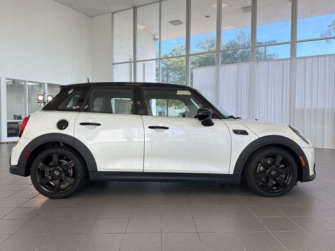 Certified 2024 MINI Cooper S FWD image 8