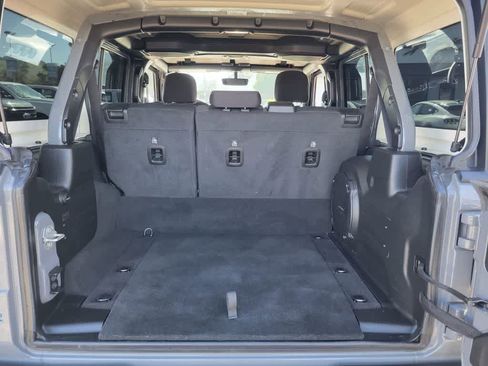 Used 2023 Jeep Wrangler Unlimited w/ 8.4" Radio Group image 14