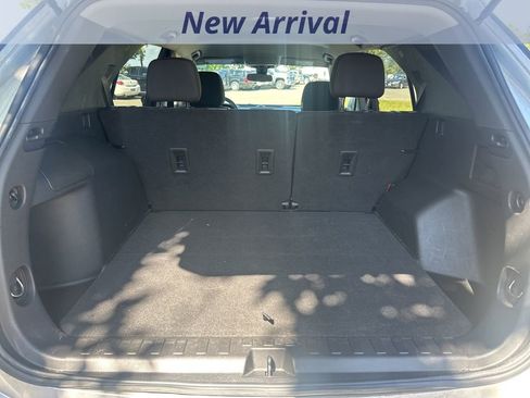 Used 2021 Chevrolet Equinox LT image 10