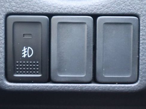 Used 2010 Suzuki SX4 Touring AWD/4WD image 28
