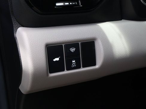 Used 2025 Honda Pilot Elite image 23