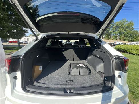 New 2026 Volkswagen Atlas Cross Sport SEL Premium R-Line image 23