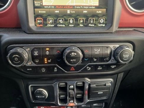 Used 2021 Jeep Wrangler Unlimited Rubicon image 23