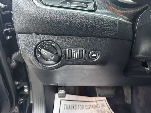 Used 2018 Dodge Challenger GT w/ GT Interior Package image 23