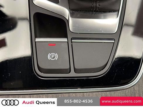 Certified 2023 Audi Q5 2.0T Premium w/ Convenience Package AWD/4WD image 29
