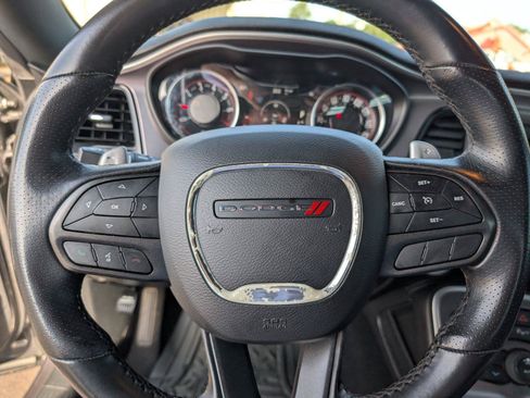 Used 2022 Dodge Challenger GT RWD image 26