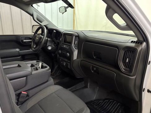 Used 2019 Chevrolet Silverado 1500 W/T w/ WT Safety Package AWD/4WD image 19
