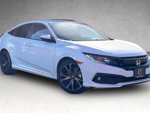 Used 2021 Honda Civic Sport image 2