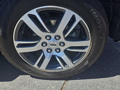 Used 2023 Ford Expedition Limited AWD/4WD image 40