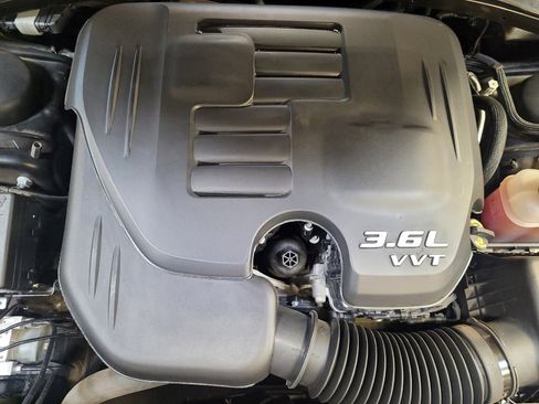 Used 2022 Dodge Charger SXT image 30