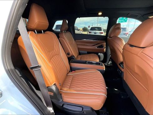 New 2026 INFINITI QX60 Autograph image 18