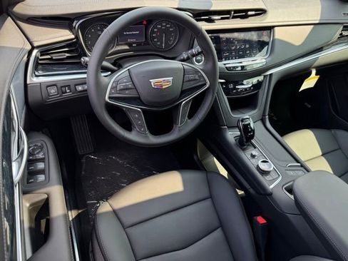 New 2025 Cadillac XT5 Premium Luxury w/ Technology Package image 25