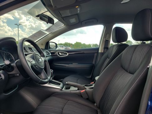 Certified 2018 Nissan Sentra SV FWD image 15