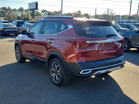 Certified 2022 Kia Seltos SX image 4