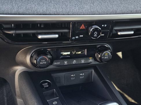 New 2026 Nissan Kicks SV image 18