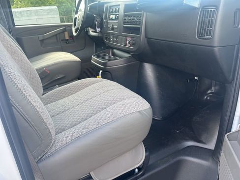 New 2025 Chevrolet Express 3500 Extended w/ Driver Convenience Package image 11