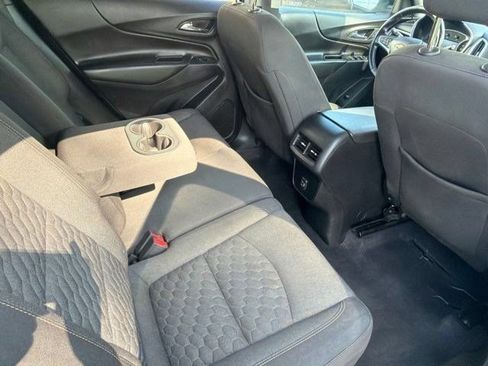 Used 2020 Chevrolet Equinox LT w/ Driver Convenience Package FWD image 37