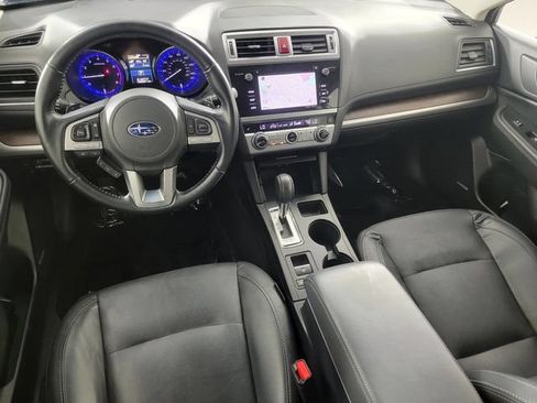 Used 2016 Subaru Outback 2.5i Limited AWD/4WD image 32
