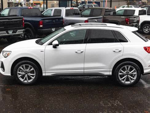 Used 2023 Audi Q3 2.0T Premium image 11