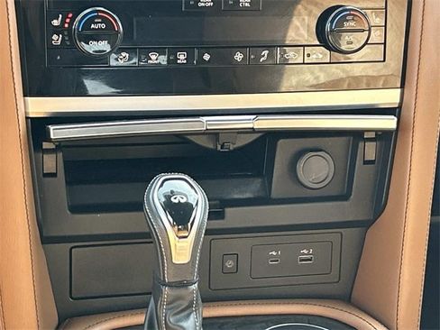 Certified 2024 INFINITI QX80 Sensory image 29