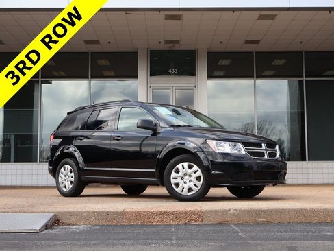 Used 2020 Dodge Journey SE w/ SE Popular Equipment Group image 1