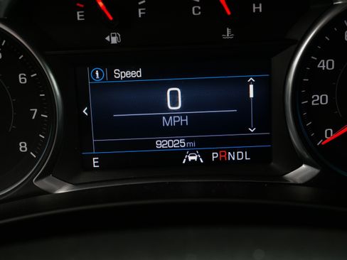 Used 2020 Chevrolet Equinox LT AWD/4WD image 32