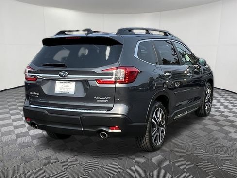 Used 2023 Subaru Ascent Touring AWD/4WD image 6