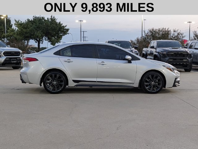 Used 2026 Toyota Corolla SE FWD image 4