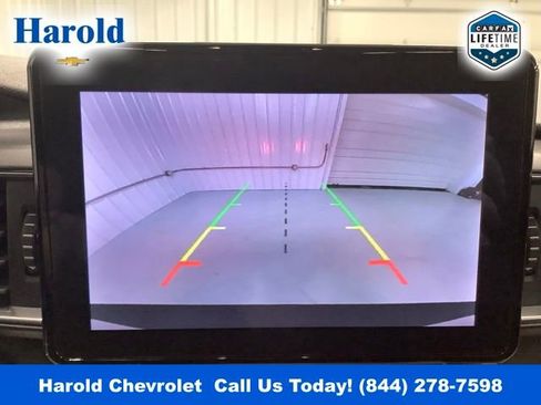 Used 2022 Ford Explorer XLT w/ Equipment Group 202A image 18