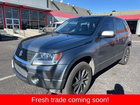 Used 2010 Suzuki Grand Vitara Premium image 2