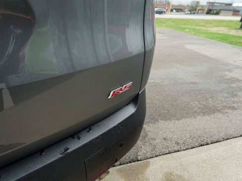 Used 2021 Chevrolet Traverse RS AWD/4WD image 9