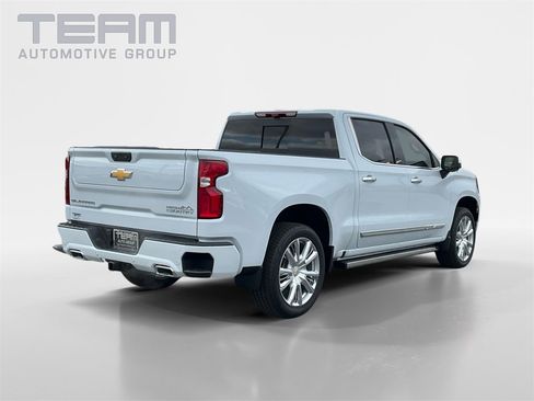 New 2026 Chevrolet Silverado 1500 High Country image 7