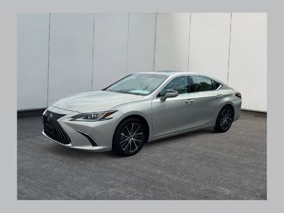 Used 2022 Lexus ES 350 w/ Premium Package
