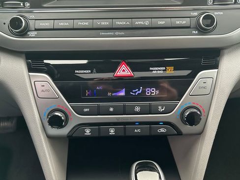 Used 2018 Hyundai Elantra Value Edition image 19