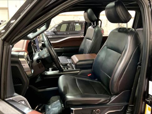 Used 2021 Ford F150 Lariat w/ Equipment Group 502A High image 8