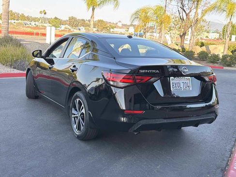 Used 2021 Nissan Sentra SV FWD image 14