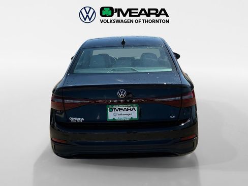 New 2026 Volkswagen Jetta SE FWD image 4