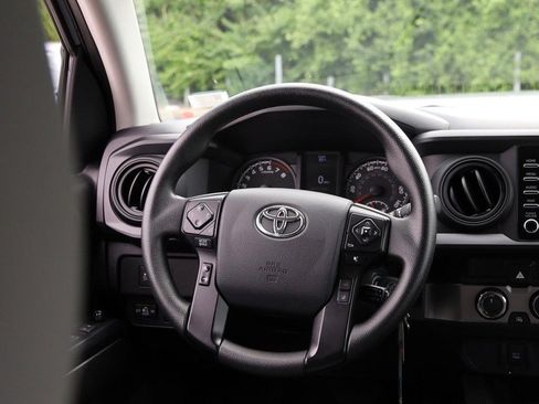 Used 2023 Toyota Tacoma SR AWD/4WD image 23