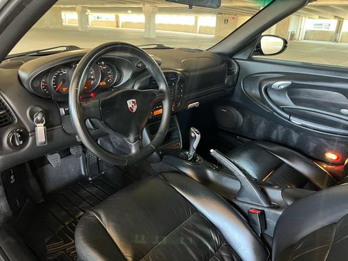 Used 2003 Porsche 911 Carrera 4 AWD/4WD image 17