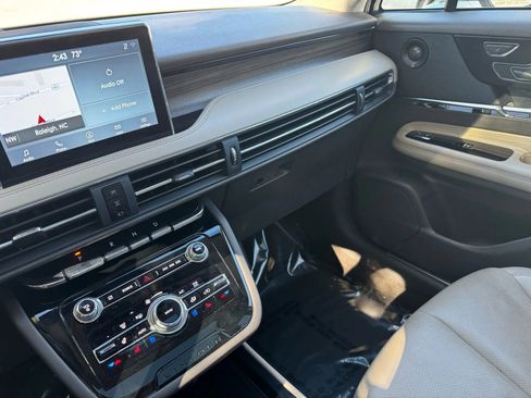 Used 2021 Lincoln Corsair Reserve w/ Equipment Group 201A image 26