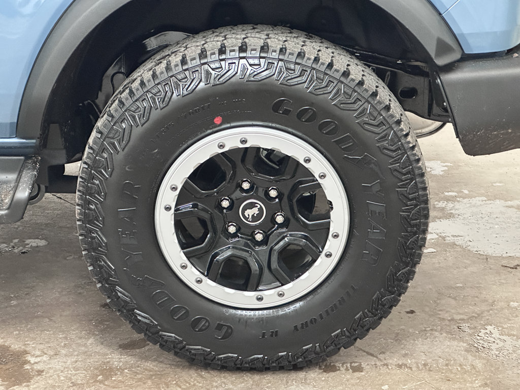 New 2025 Ford Bronco Outer Banks w/ Sasquatch Package AWD/4WD image 41
