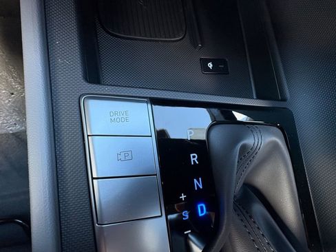 New 2026 Hyundai Elantra Sport FWD image 22