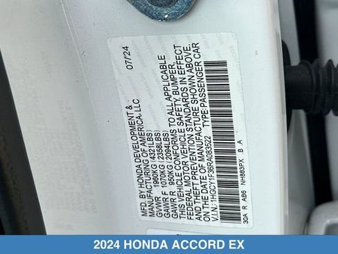 Certified 2024 Honda Accord EX image 31