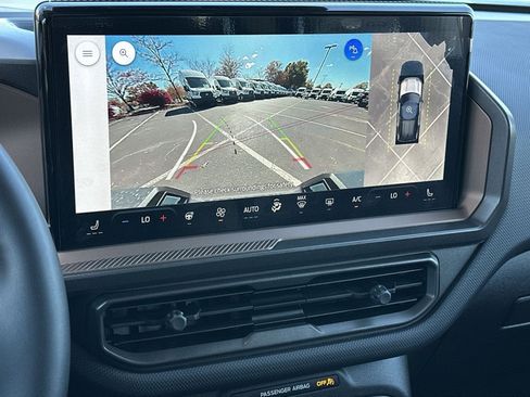 New 2025 Ford Bronco Sport Outer Banks w/ Outer Banks Tech Package+ image 24