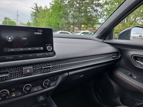 Used 2024 Honda HR-V Sport image 20