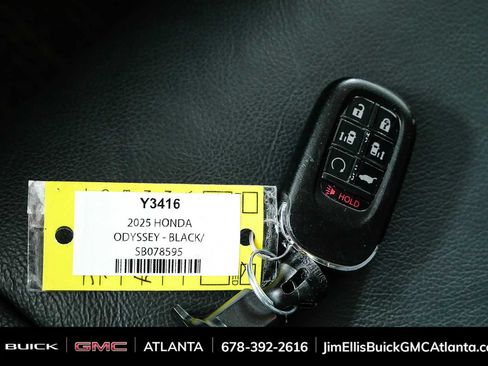 Used 2025 Honda Odyssey EX-L image 39