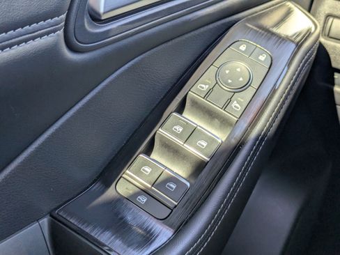 Certified 2024 Nissan Rogue SL w/ SL Premium Package FWD image 27